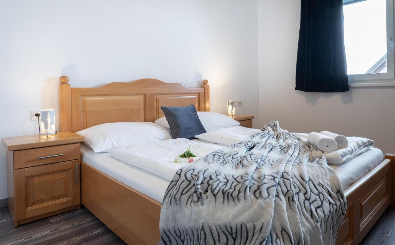Lungau Living Appartements - Penthouse سانكت مايكل ايم لون المظهر الخارجي الصورة